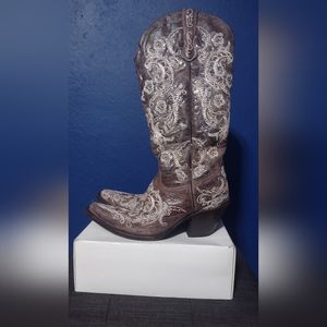 Women's brown and white floral Corral boots Size 7.5